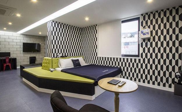 Hotel Home Busan Bagian luar foto