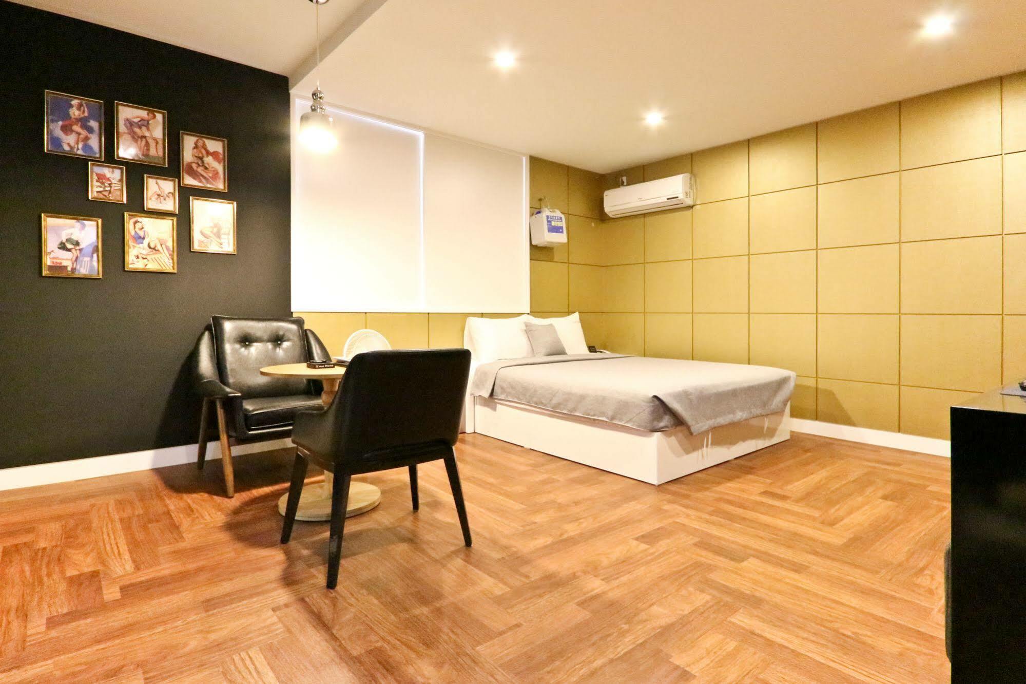 Hotel Home Busan Bagian luar foto