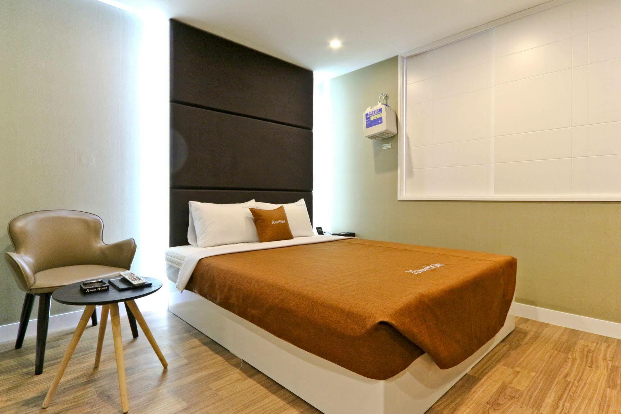 Hotel Home Busan Bagian luar foto
