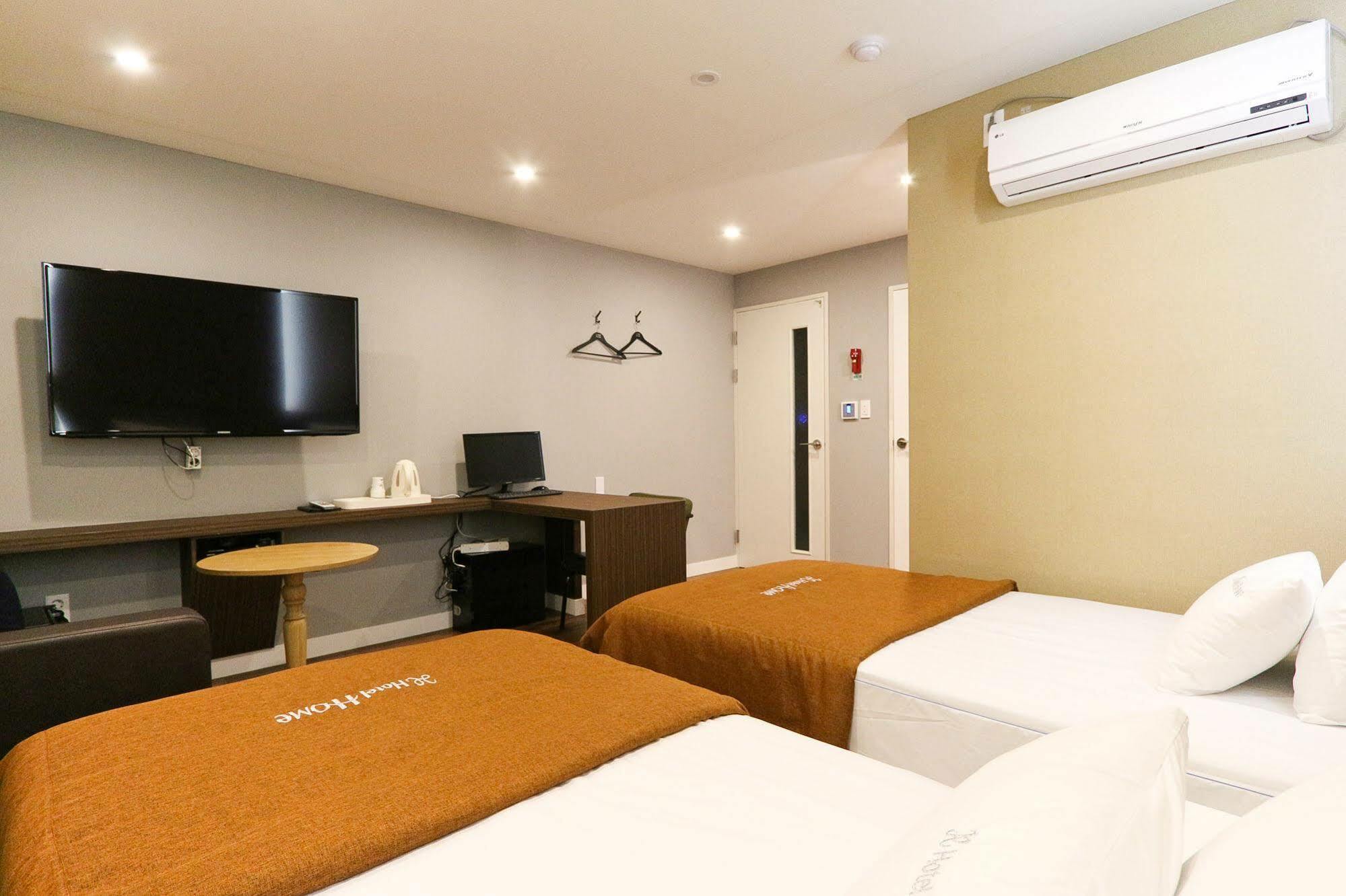 Hotel Home Busan Bagian luar foto